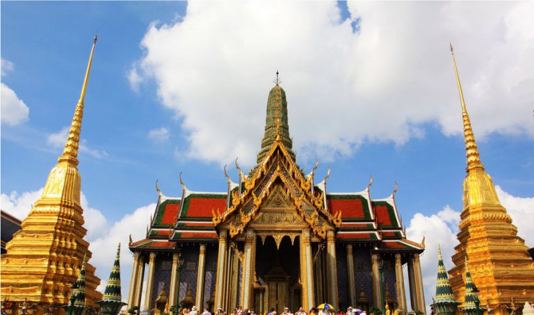 泰國玉佛寺旅游攻略 朝拜在泰國佛教最神圣之地