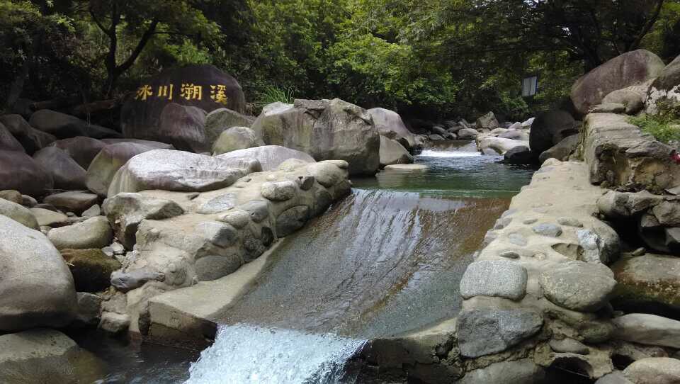 瀏陽獅口戰(zhàn)地漂流好玩嗎？瀏陽獅口戰(zhàn)地漂流刺激嗎