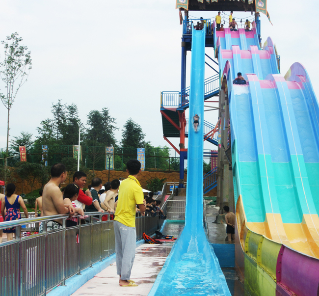 平江亞馬遜水上樂園