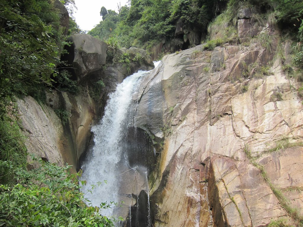 湖南郴州資興龍景大峽谷瀑布群好玩嗎