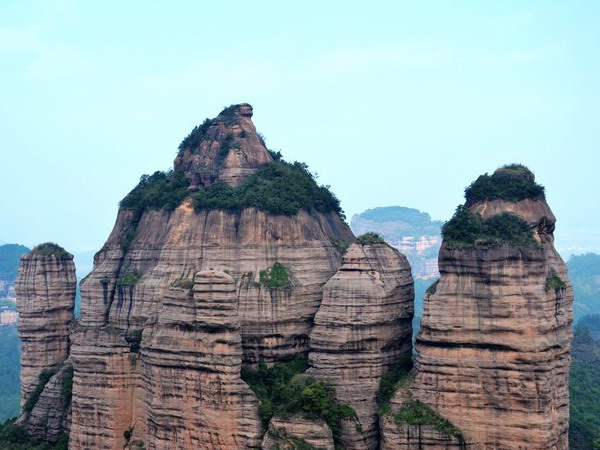 從長(zhǎng)沙到韶關(guān)丹霞山高鐵二日游精華旅游