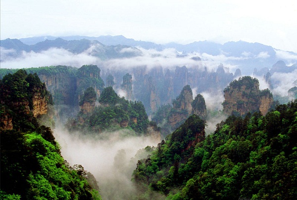 晚班長(zhǎng)沙到張家界國(guó)家森林公園(袁家界,天子山,十里畫廊,金鞭溪,黃石寨)品質(zhì)純玩2晚2日游旅游團(tuán)